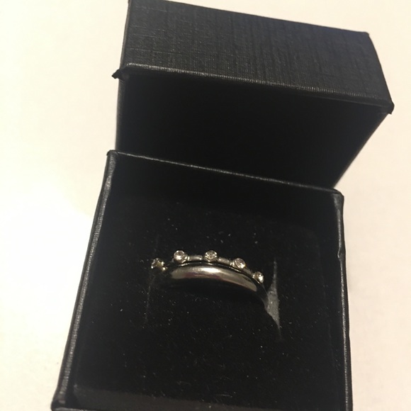 Two band/One with Rhinestones Silver Ring - Picture 4 of 6